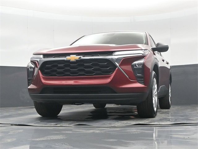 Used 2024 Chevrolet Trax LS image 44