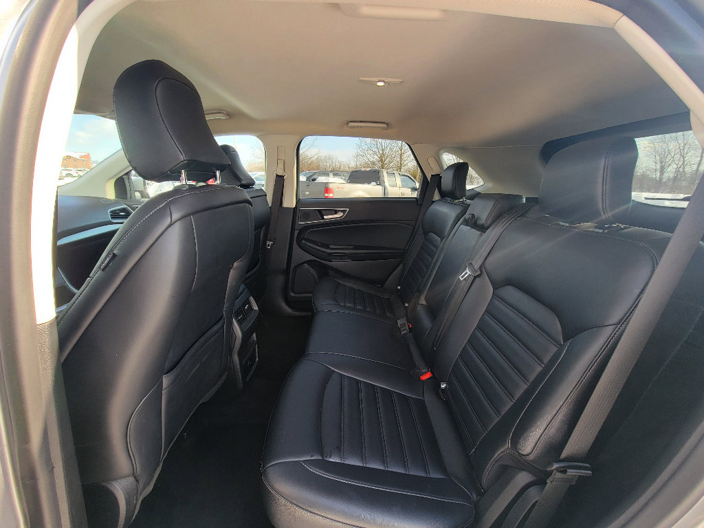 Used 2024 Ford Edge SEL image 26