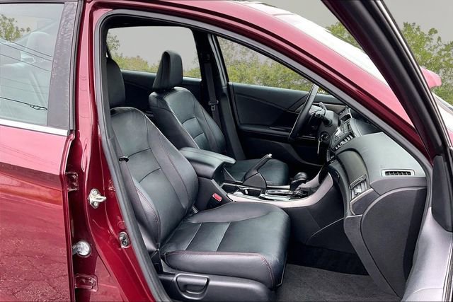 Used 2017 Honda Accord Sport Special Edition image 7