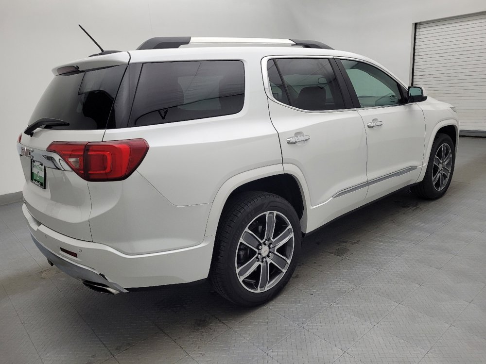 Used 2018 GMC Acadia Denali image 10