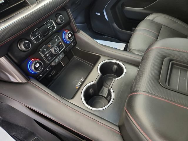Used 2022 Chevrolet Tahoe RST w/ Luxury Package AWD/4WD image 16