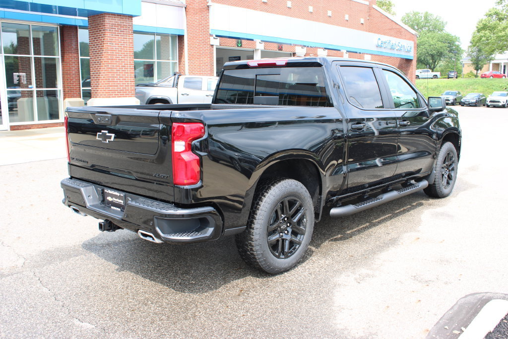 New 2026 Chevrolet Silverado 1500 RST w/ Safety Package AWD/4WD image 39