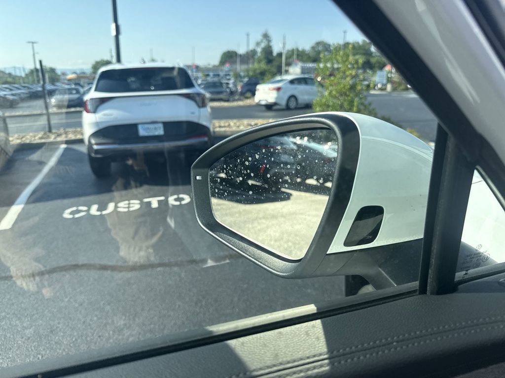 New 2025 Volkswagen Tiguan S AWD/4WD image 18