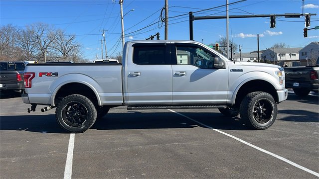 Used 2017 Ford F150 XLT w/ Equipment Group 302A Luxury image 7