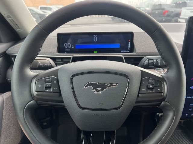 Used 2023 Ford Mustang Mach-E Premium AWD/4WD image 23