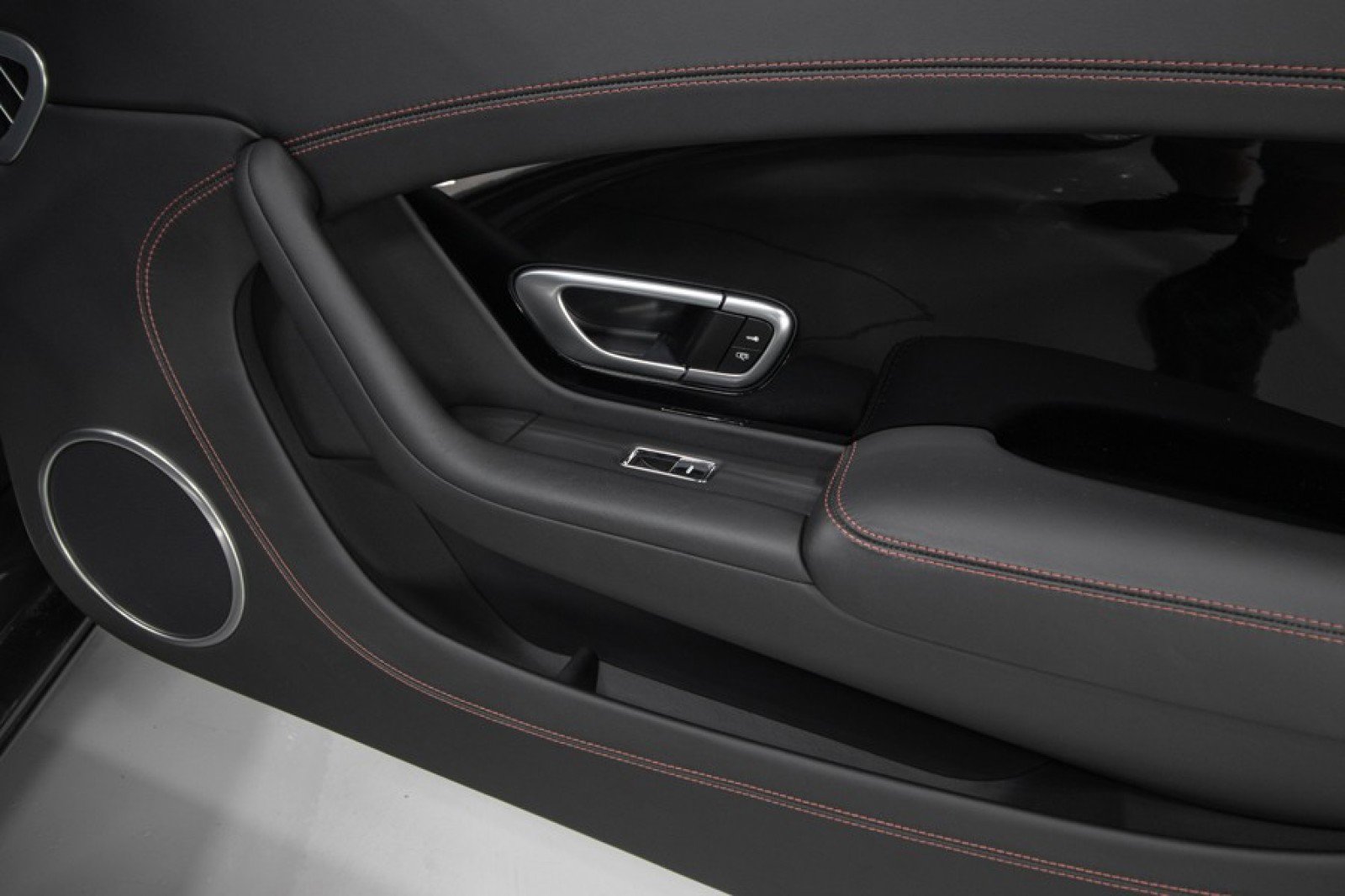 Used 2018 Bentley Continental GT image 42
