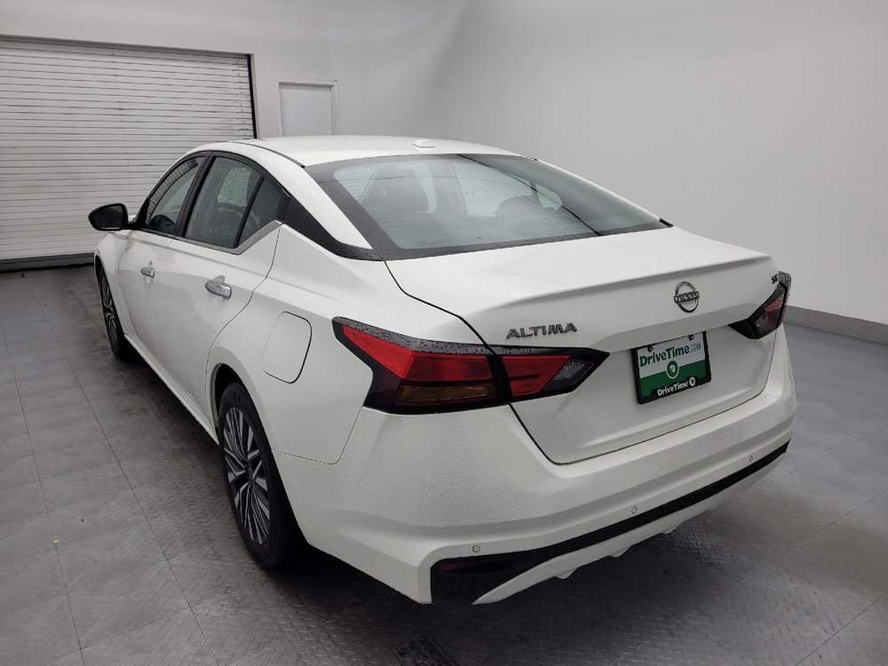 Used 2024 Nissan Altima 2.5 SV image 5