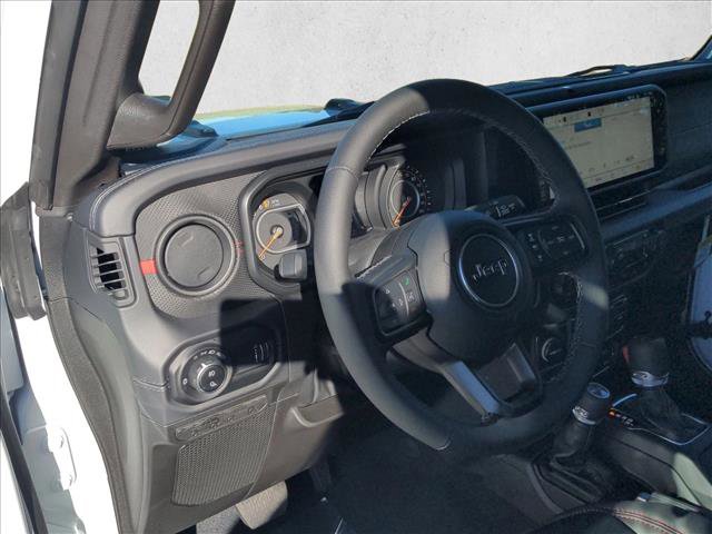 New 2025 Jeep Gladiator Rubicon image 13