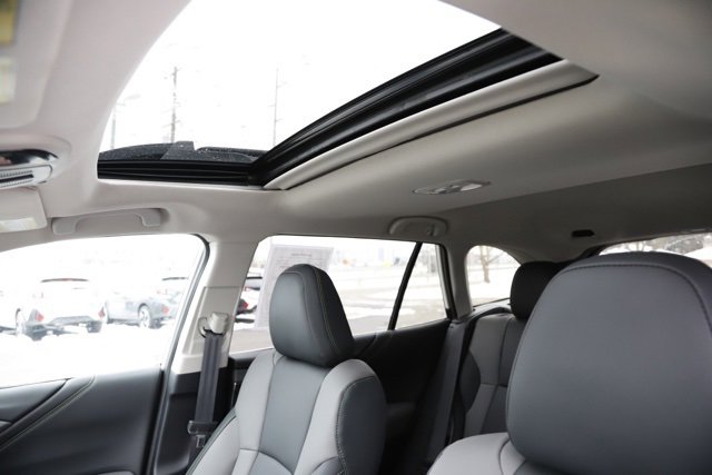 Certified 2025 Subaru Outback Onyx Edition image 16