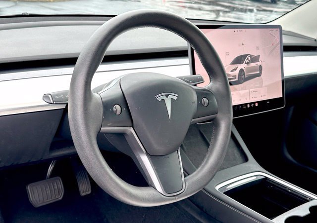 Used 2022 Tesla Model 3 Long Range AWD/4WD image 13