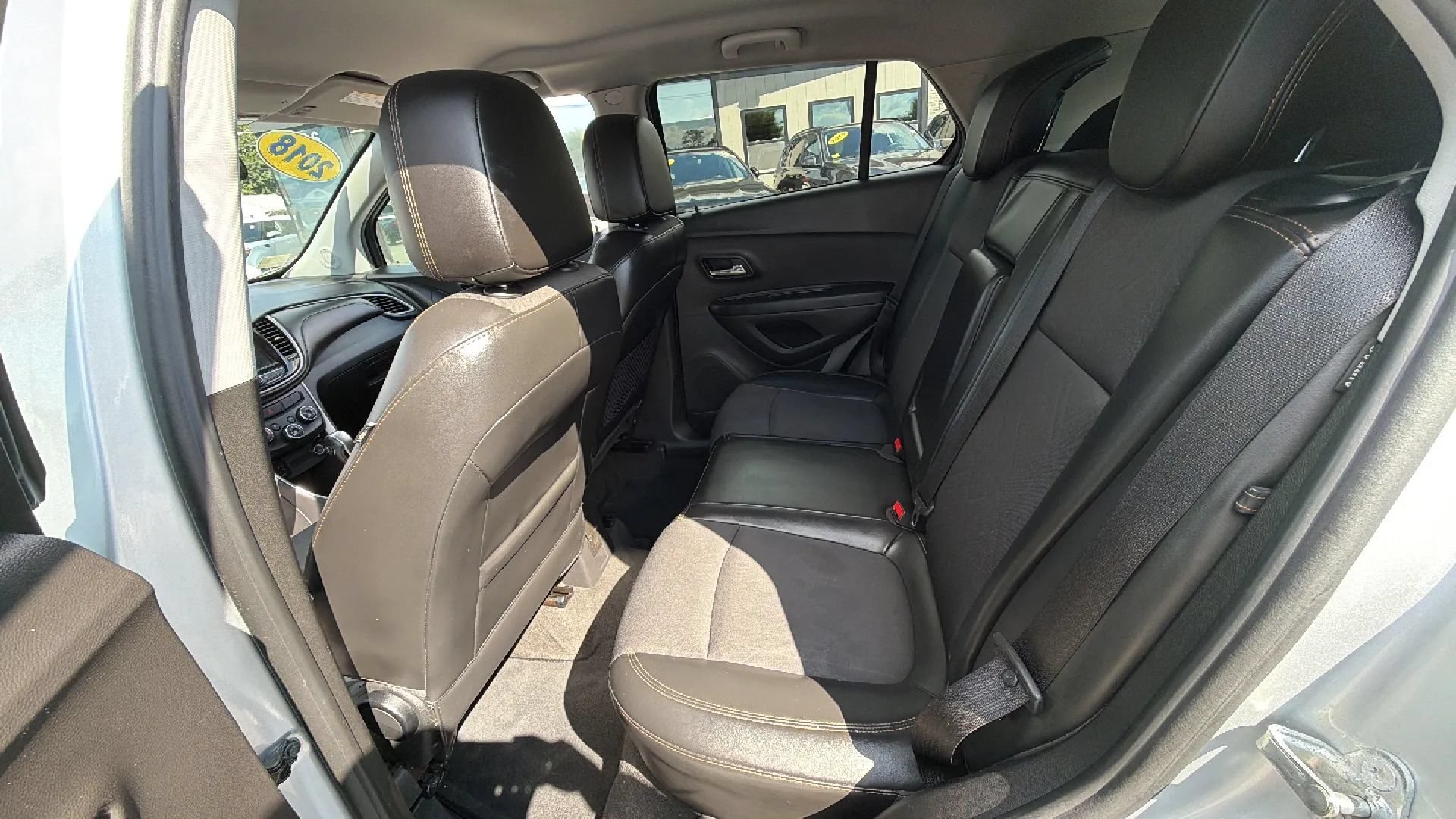 Used 2018 Chevrolet Trax LT w/ LT Convenience Package AWD/4WD image 13
