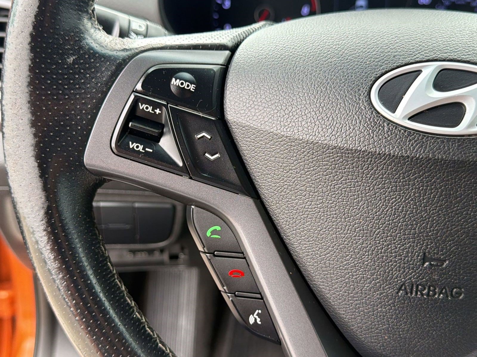Used 2016 Hyundai Veloster Turbo FWD image 15