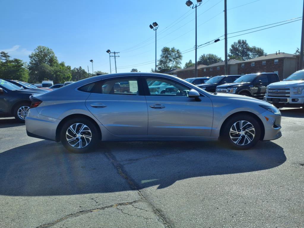Used 2022 Hyundai Sonata Blue video 2