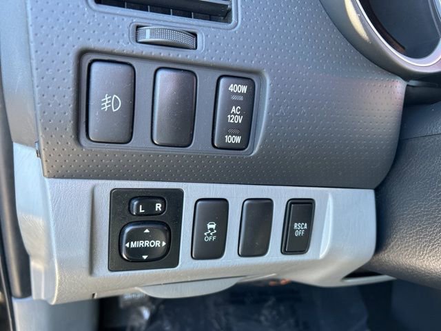 Used 2014 Toyota Tacoma 4x4 Access Cab V6 w/ TRD Sport Package image 22