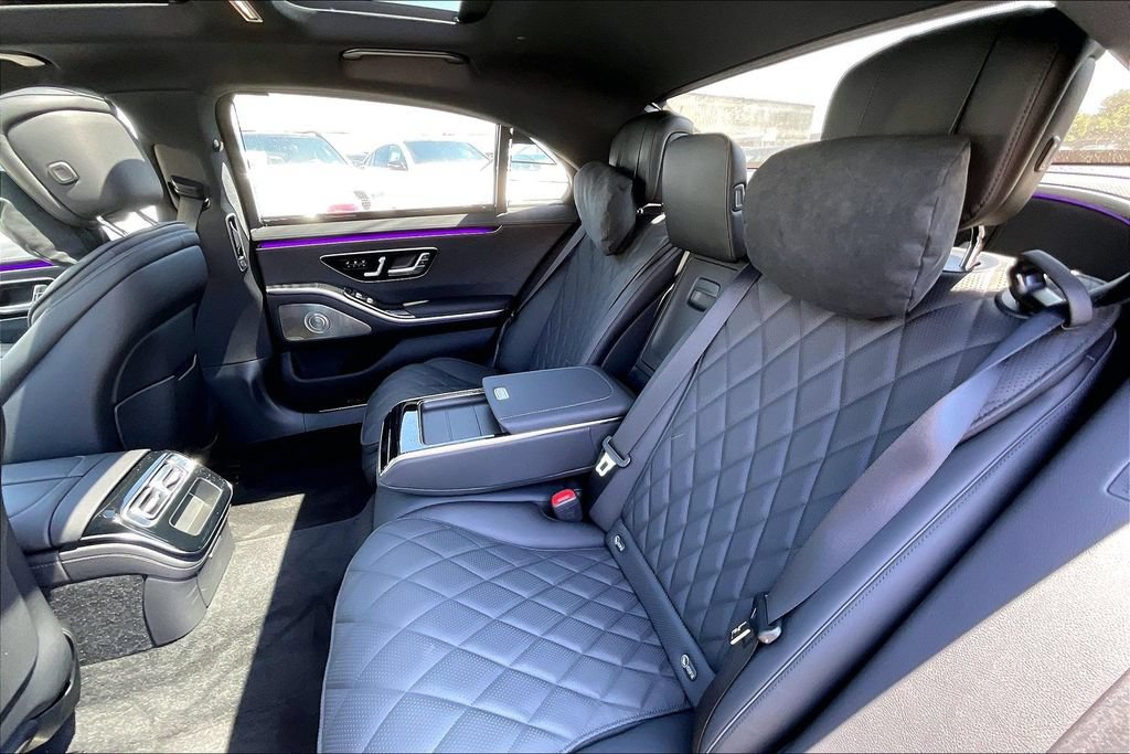 New 2026 Mercedes-Benz S 580 4MATIC Sedan image 9