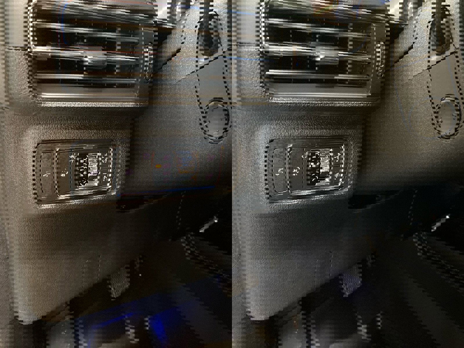 Used 2020 Lincoln Corsair Reserve w/ Equipment Group 201A image 17