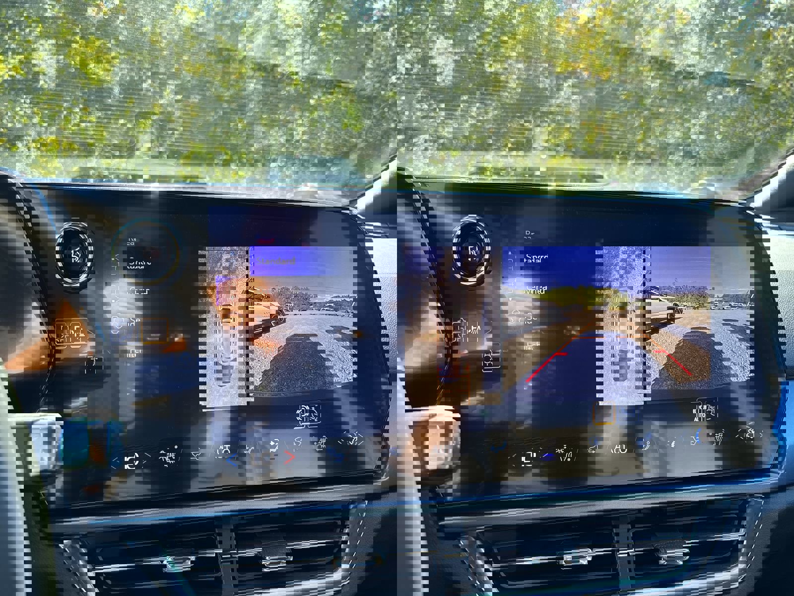 New 2026 Chevrolet Equinox EV LT image 20