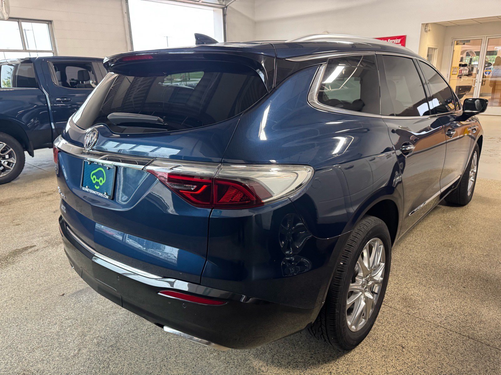 Certified 2023 Buick Enclave Essence w/ Experience Buick Package AWD/4WD image 4