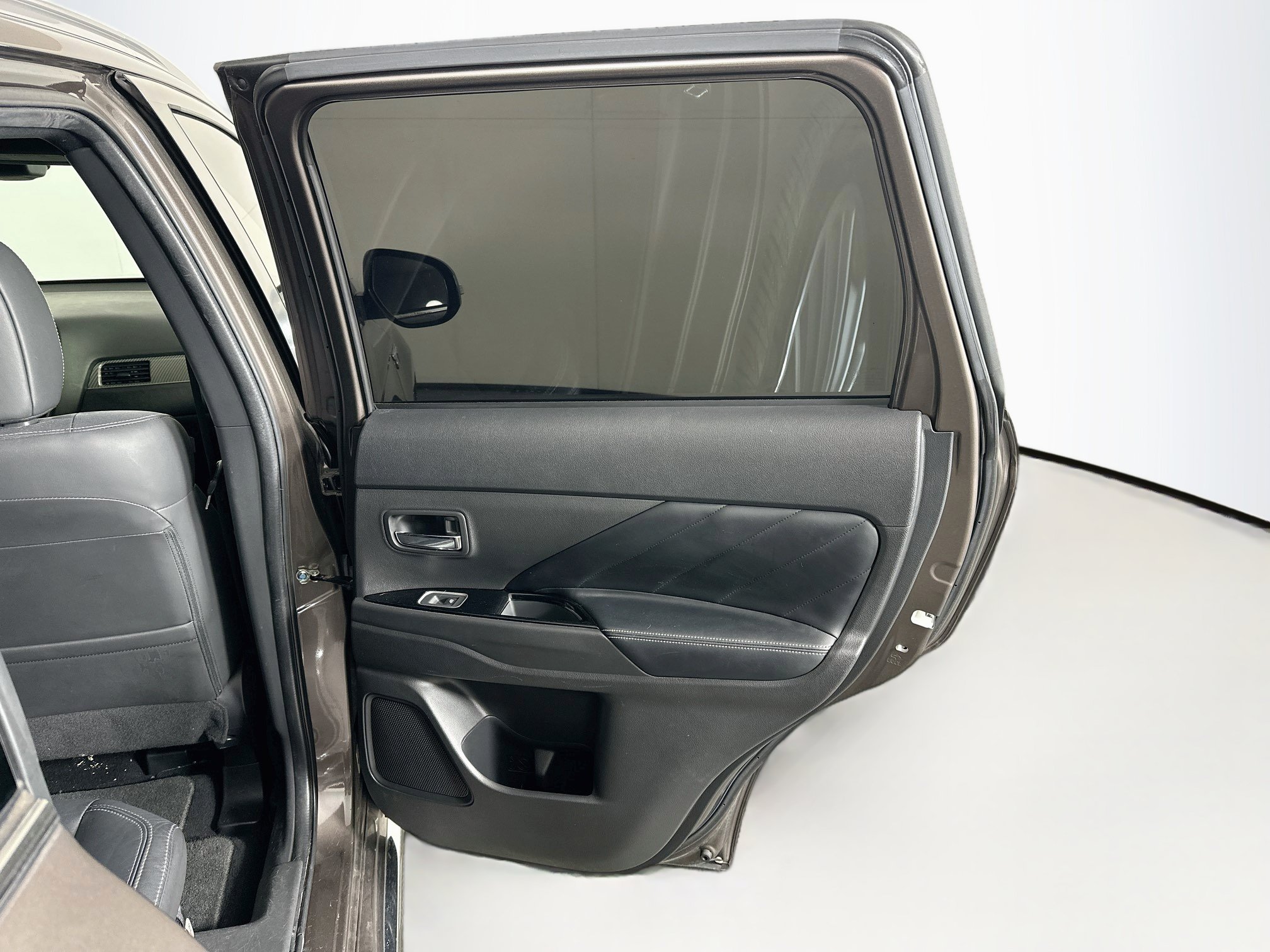Used 2019 Mitsubishi Outlander GT AWD/4WD image 30
