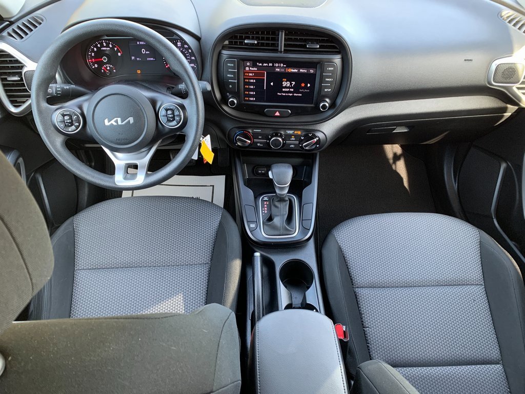Used 2022 Kia Soul LX w/ Technology Package image 14