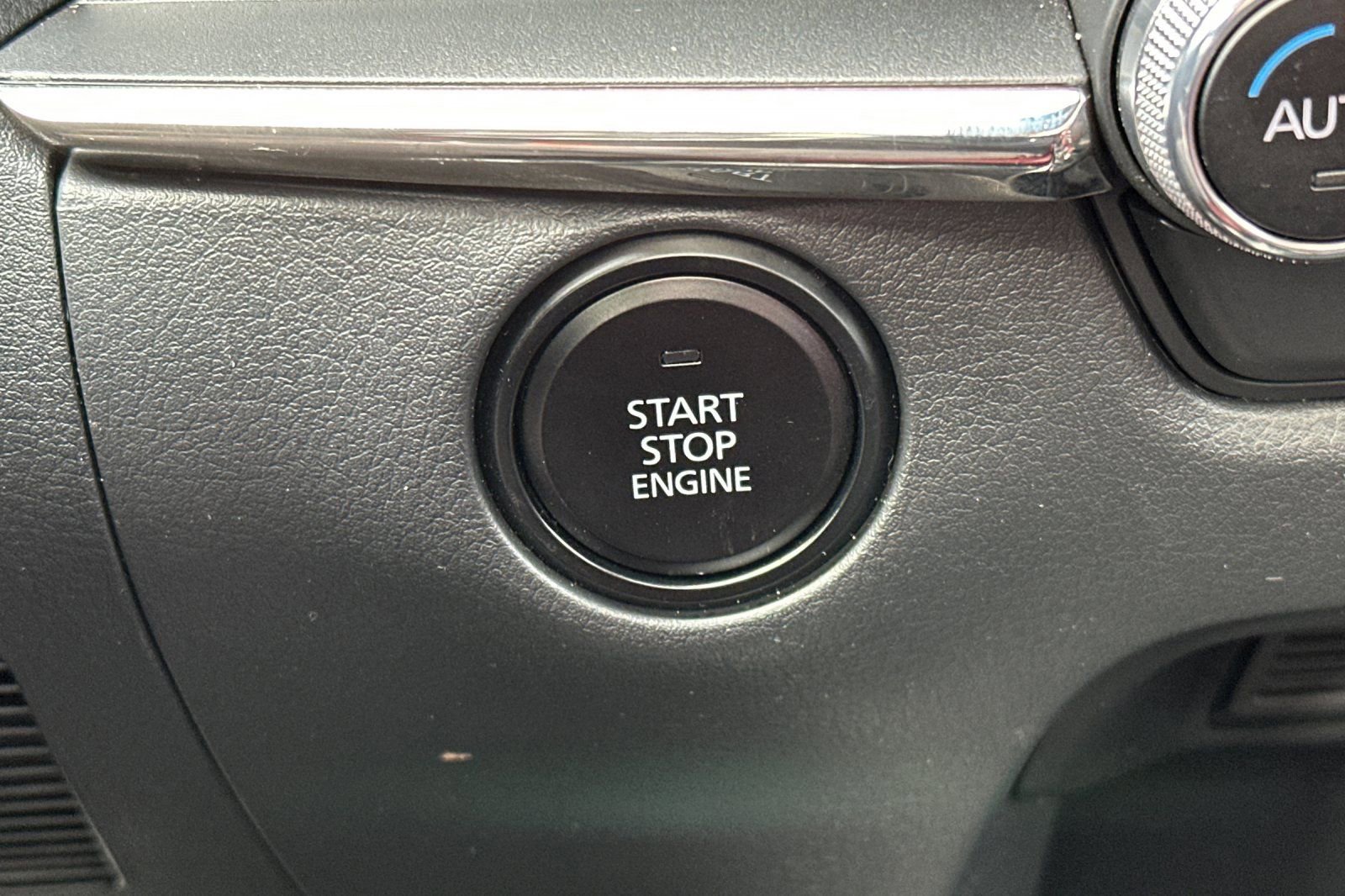 Used 2023 MAZDA CX-30 AWD 2.5 S w/ Preferred Package image 22