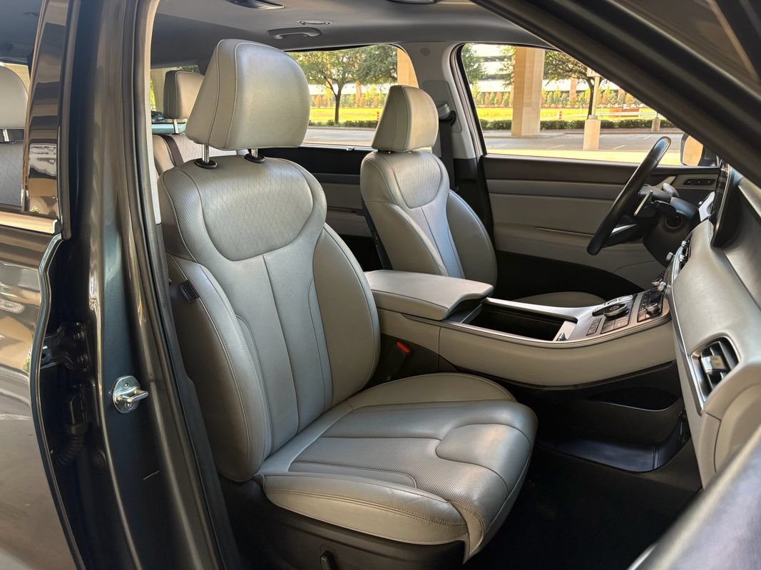 Used 2022 Hyundai Palisade SEL w/ 8P Bench Seat Package FWD image 31