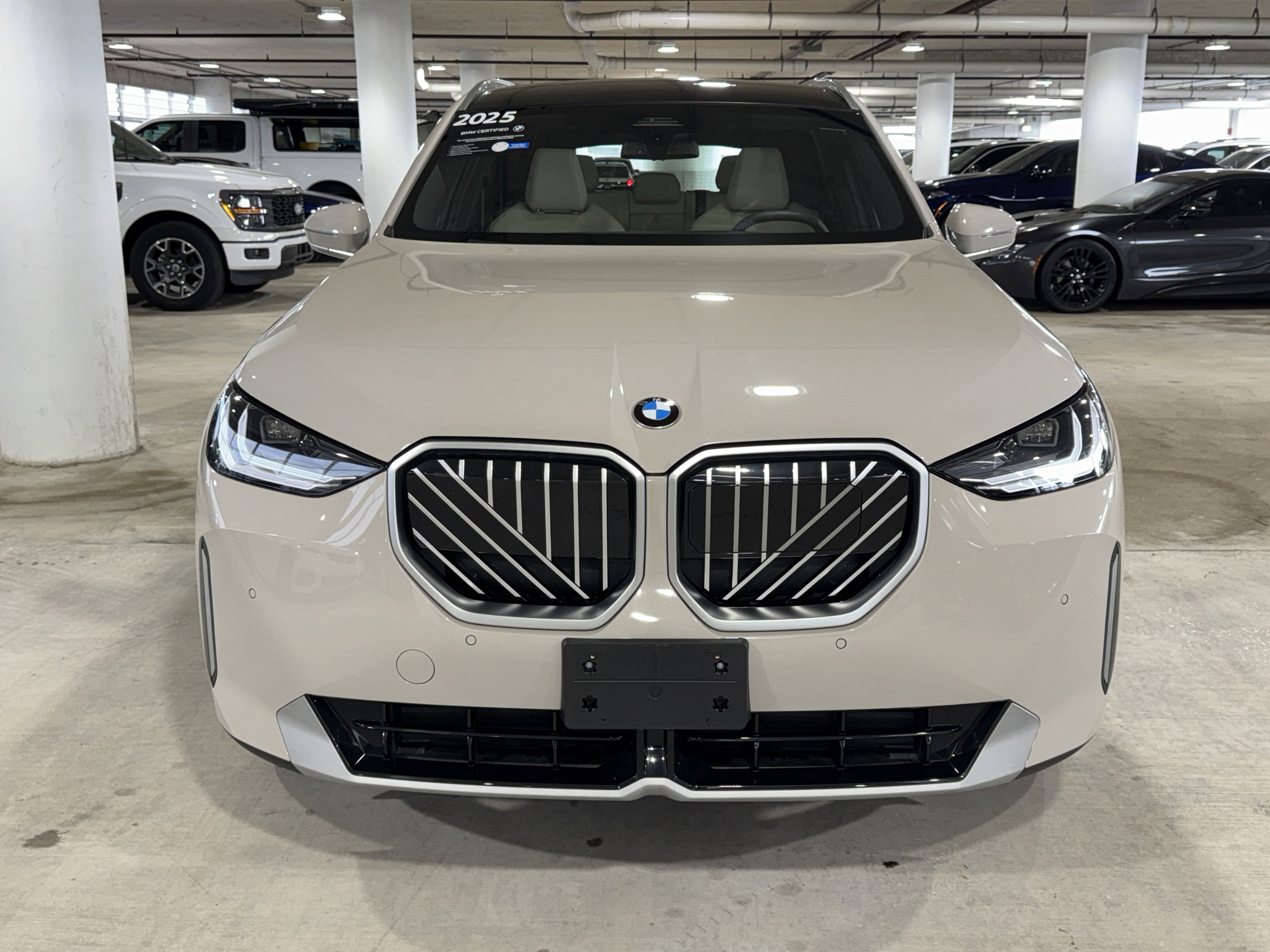 Used 2025 BMW X3 xDrive30i w/ Convenience Package AWD/4WD image 3