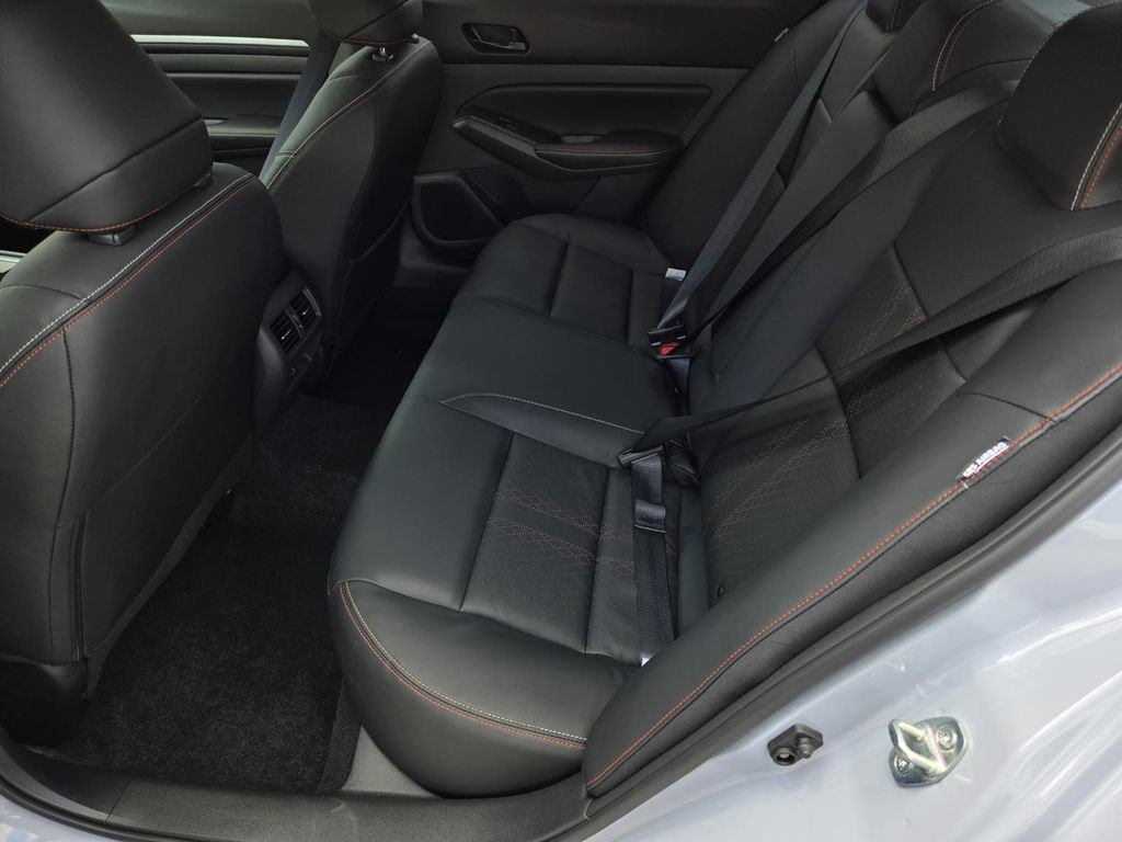 New 2026 Nissan Altima 2.5 SR image 11