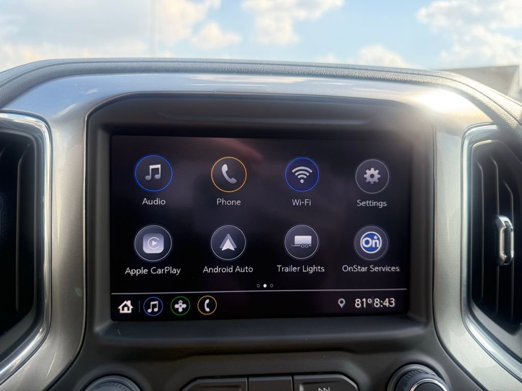 Used 2022 Chevrolet Silverado 1500 LT AWD/4WD image 4