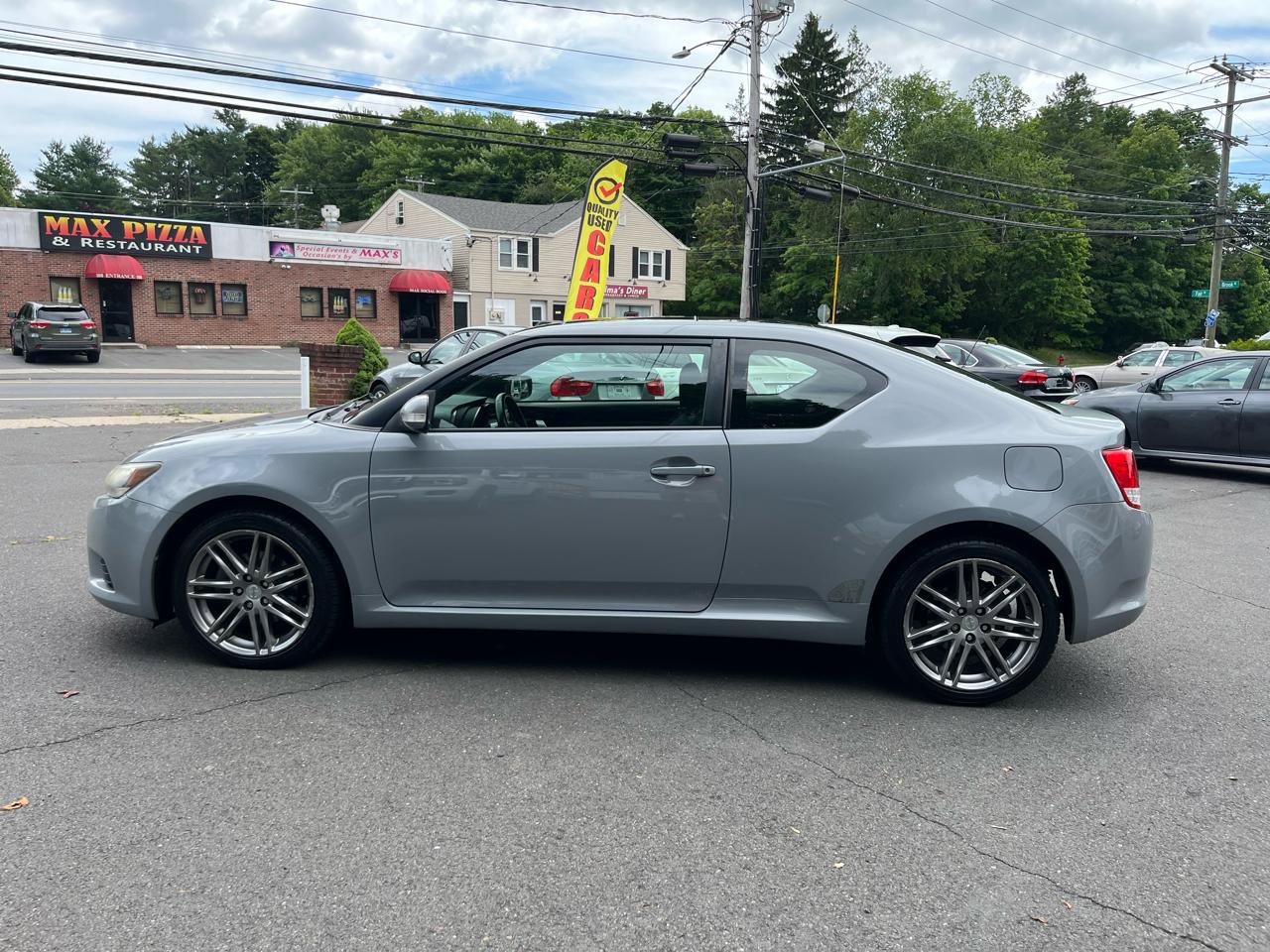 Used 2011 Scion tC FWD image 2