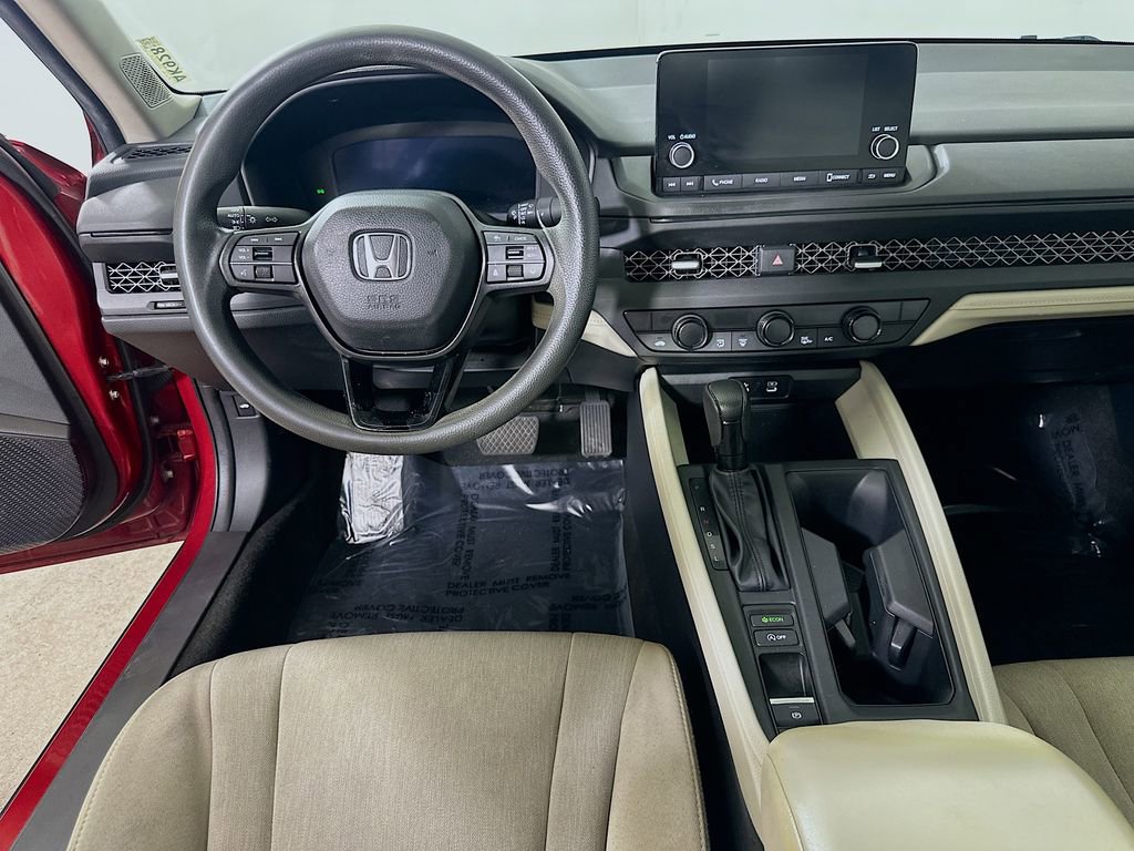 Used 2024 Honda Accord EX image 17