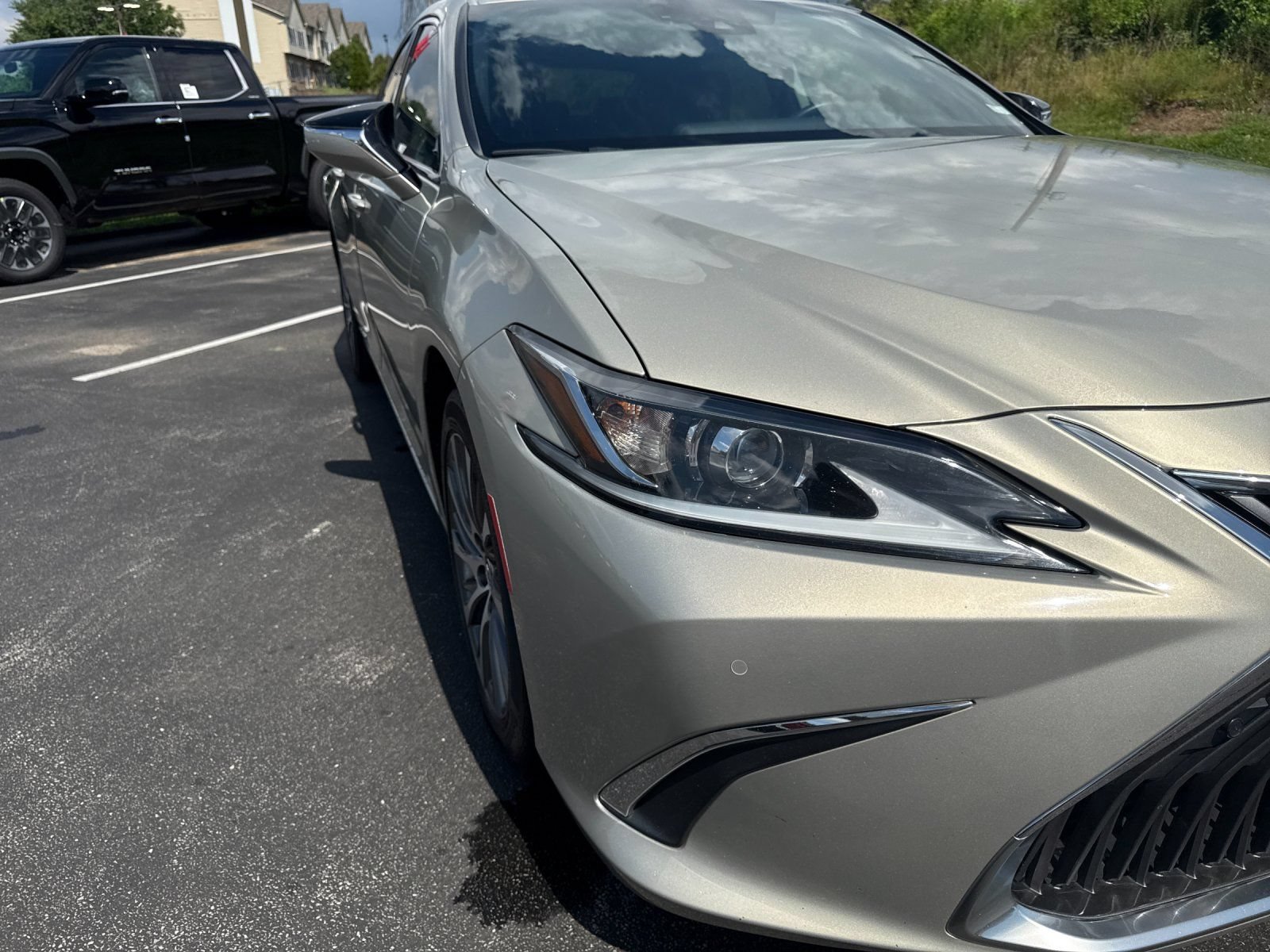 Used 2021 Lexus ES 300h w/ Premium Package FWD image 29