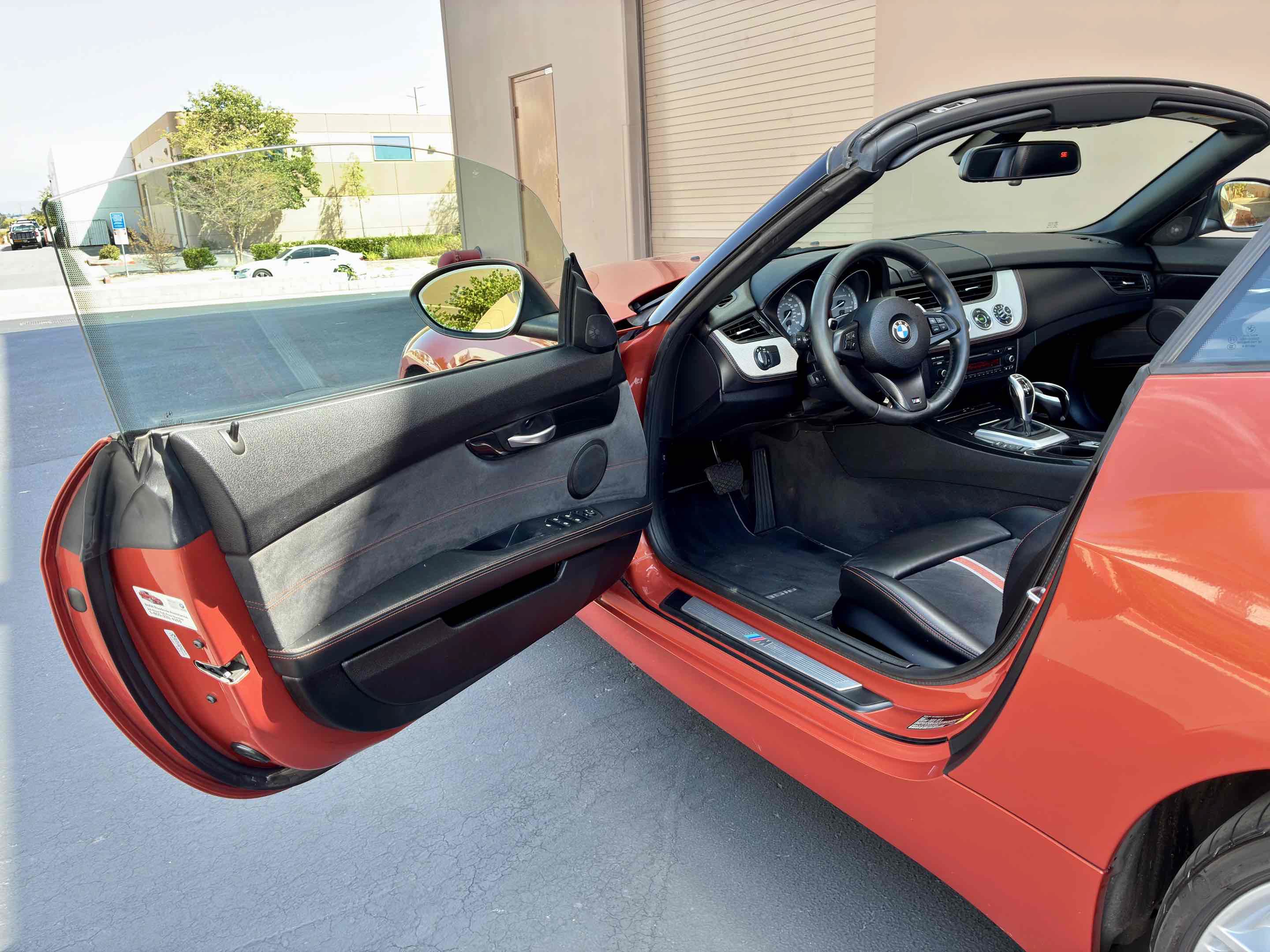 Used 2014 BMW Z4 sDrive35is RWD image 34