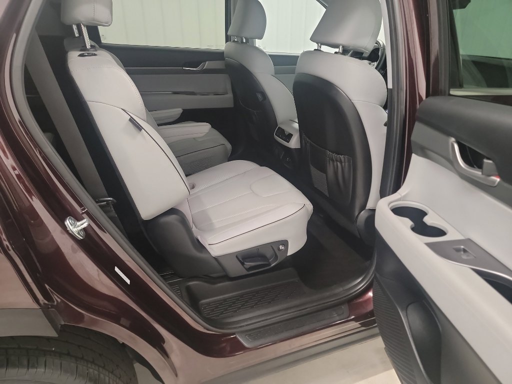 Used 2024 Hyundai Palisade SEL image 7
