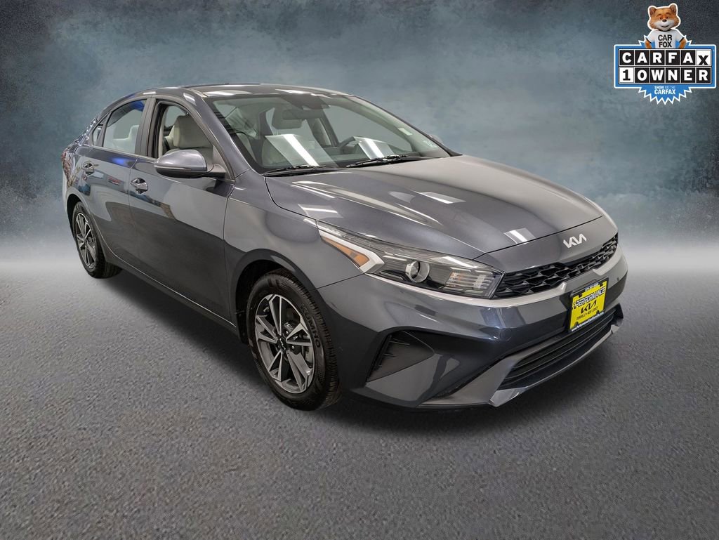 Certified 2023 Kia Forte LXS w/ LXS Technology Package FWD image 3