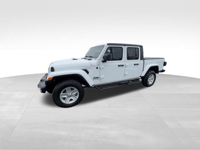 Used 2022 Jeep Gladiator Sport image 4