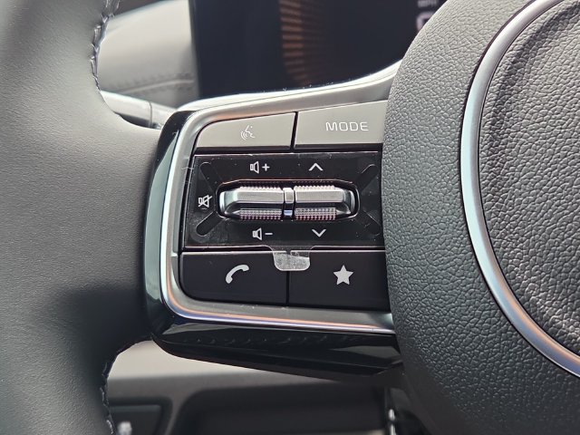 New 2026 Kia Carnival EX FWD image 10