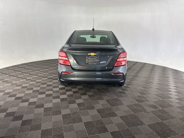 Used 2018 Chevrolet Sonic Premier FWD image 6