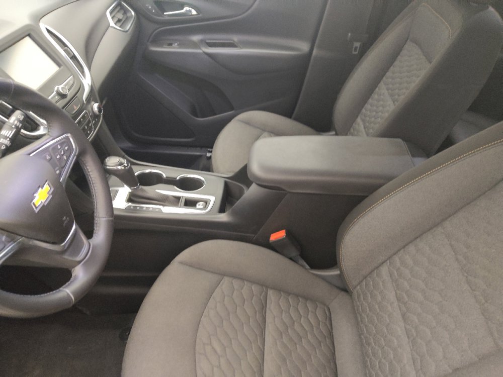 Used 2018 Chevrolet Equinox LT image 17