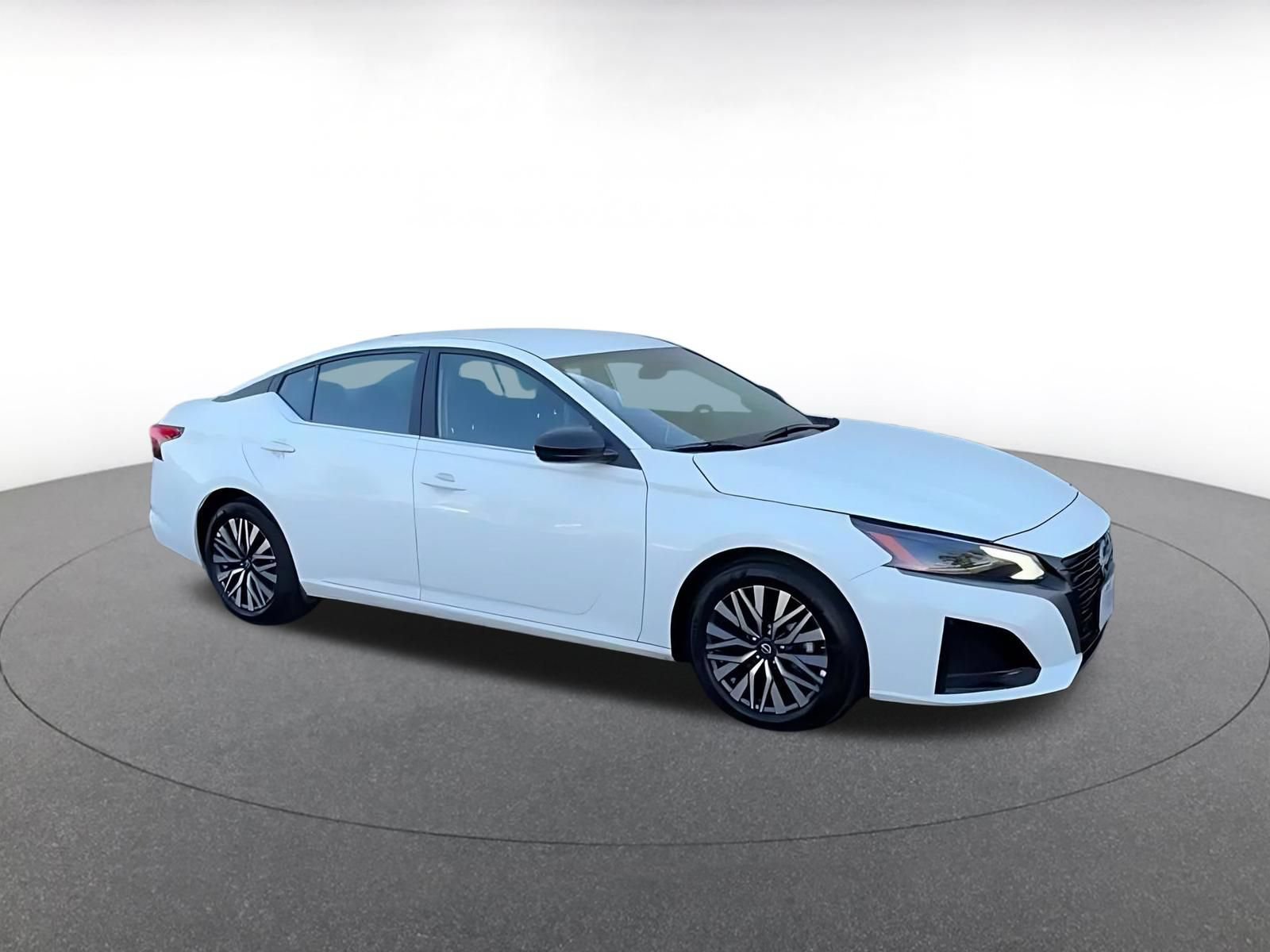 Used 2026 Nissan Altima 2.5 SV FWD video 2