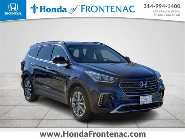 Used 2017 Hyundai Santa Fe SE image 1