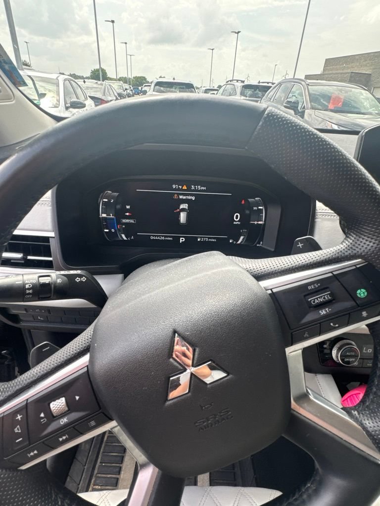 Used 2024 Mitsubishi Outlander SEL FWD image 10