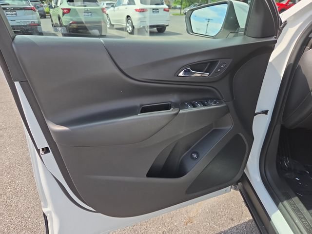 Used 2021 Chevrolet Equinox LT AWD/4WD image 11