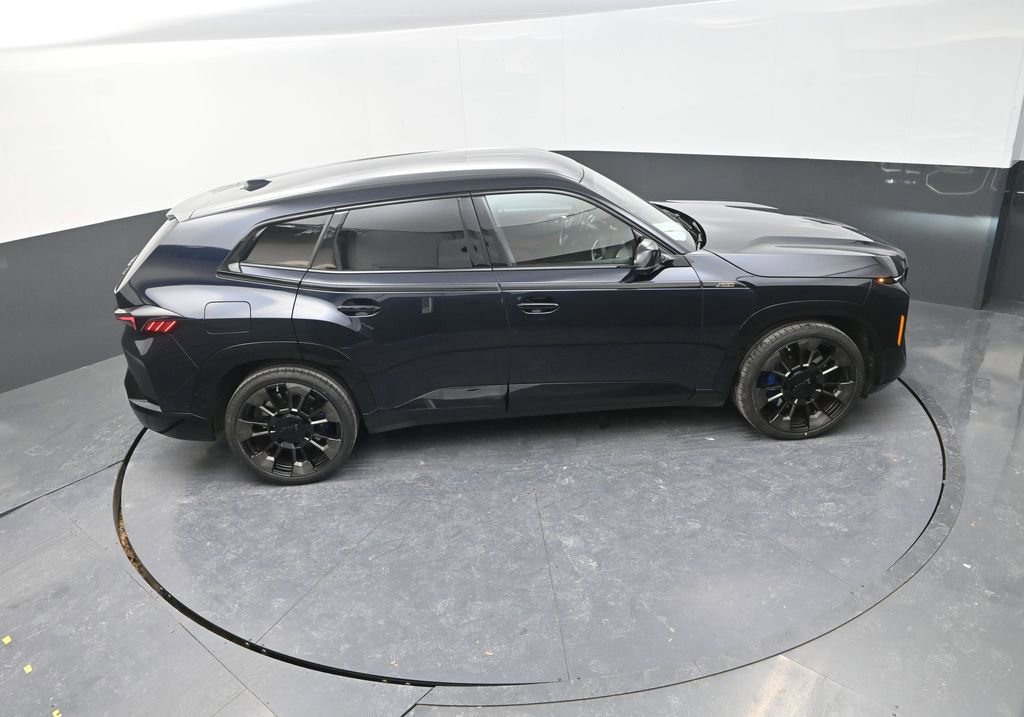 Used 2024 BMW XM image 22