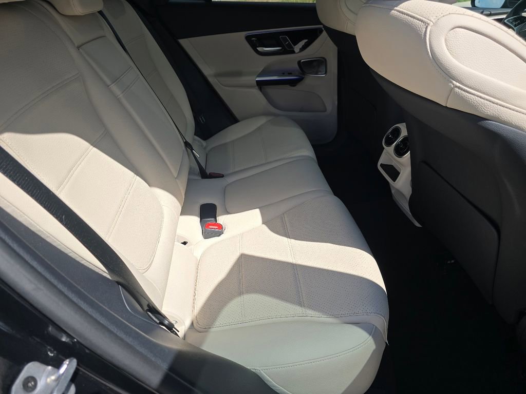 Certified 2026 Mercedes-Benz GLC 300 4MATIC image 22