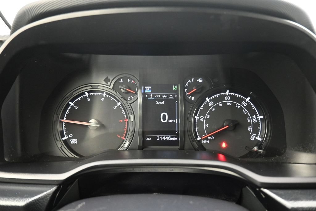 Used 2024 Toyota 4Runner SR5 AWD/4WD image 15