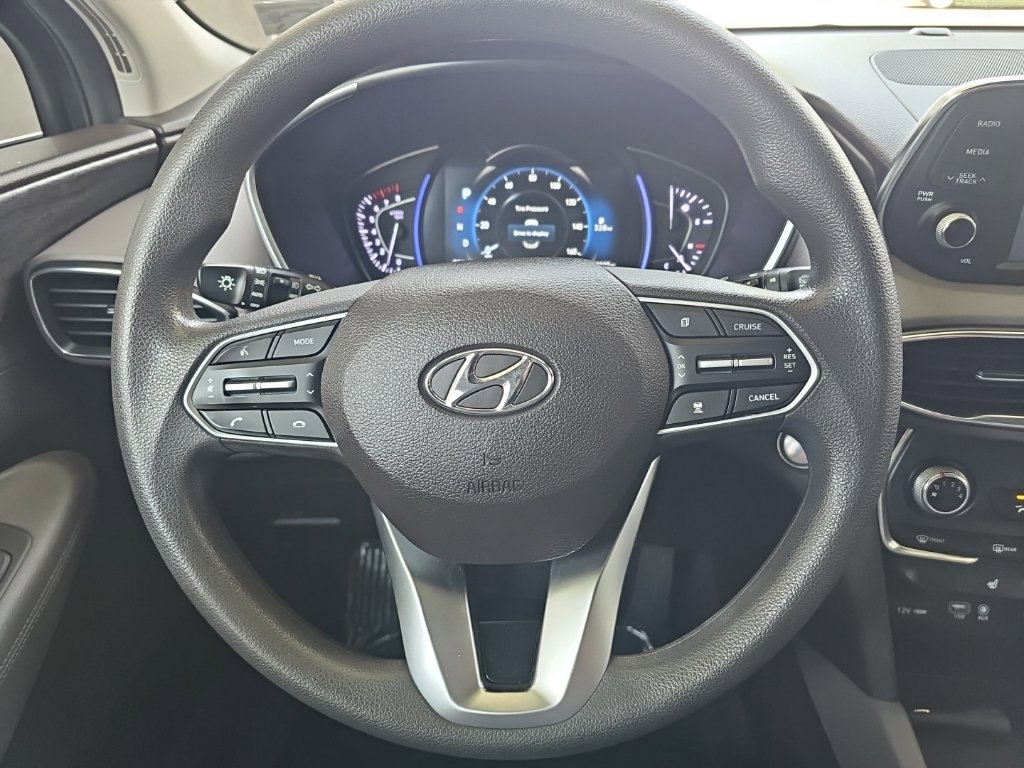 Used 2019 Hyundai Santa Fe SEL FWD image 19
