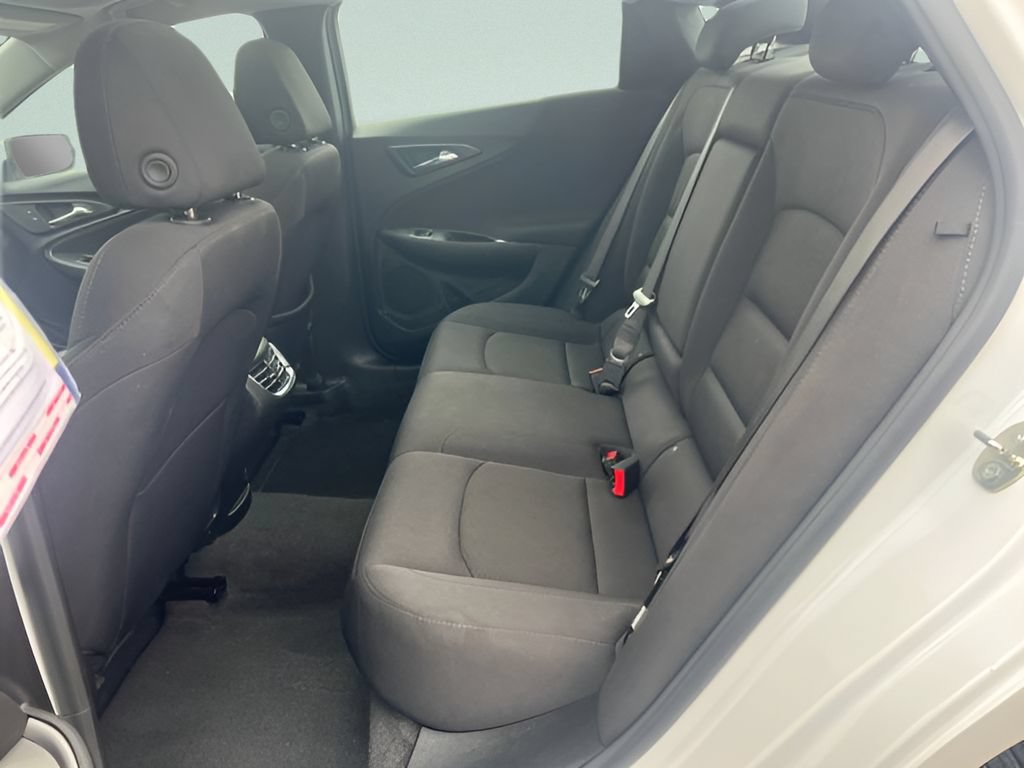 Used 2024 Chevrolet Malibu LT FWD image 17