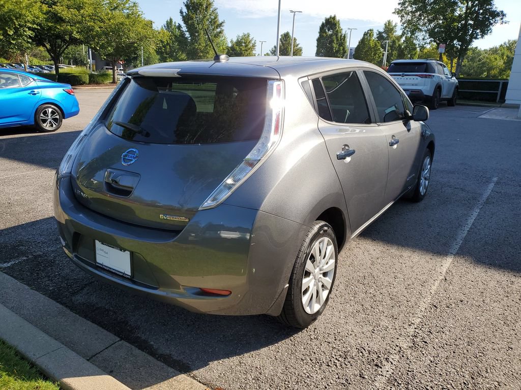 Used 2017 Nissan Leaf S w/ Charge Package FWD image 16