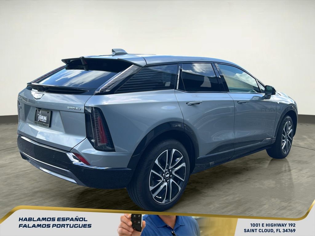 Used 2025 Cadillac Optiq Sport 2 w/ LPO, Floor Liner Package image 28